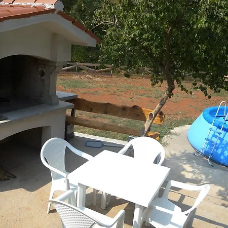 Appartement Labin 2 *
